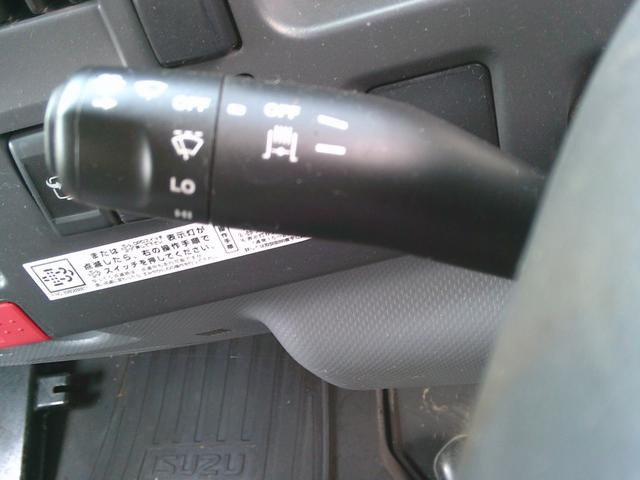 いすゞ エルフ TDG-NMS85AN(4WD)の写真17