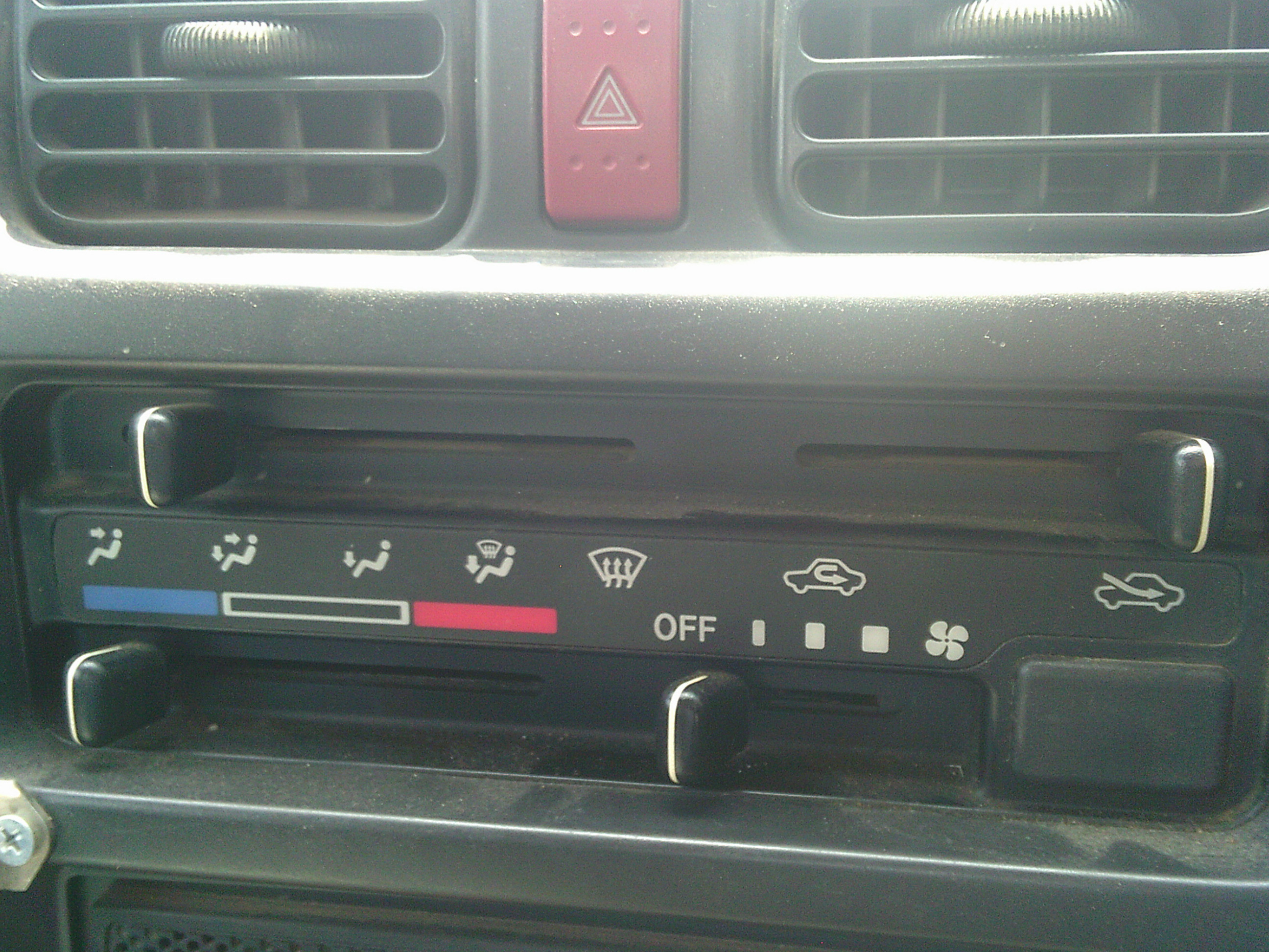 スズキ キャリイ EBD-DA63T(4WD)の写真26