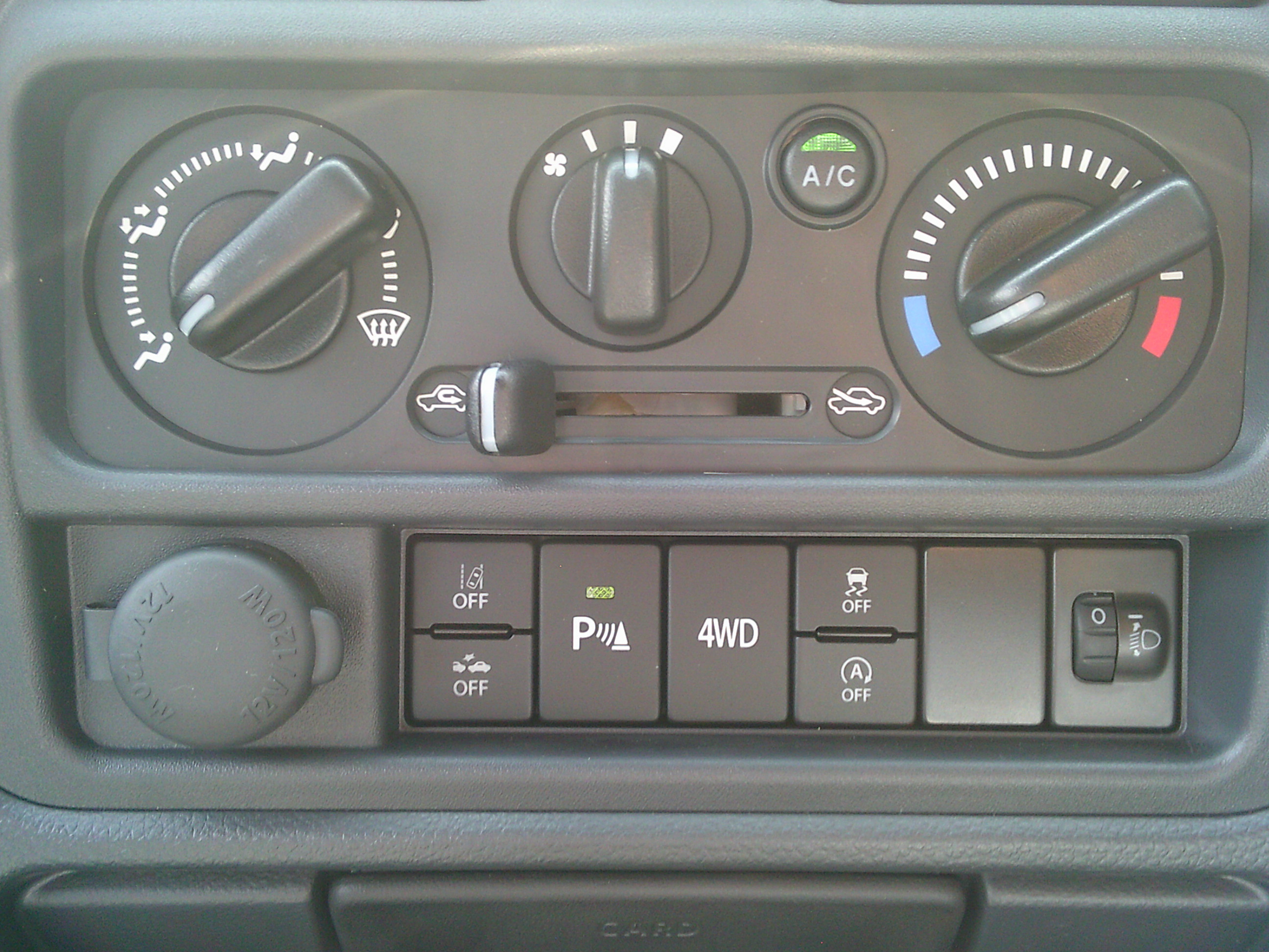 三菱 ミニキャブトラック 3BD-DS16T(4WD)の写真20