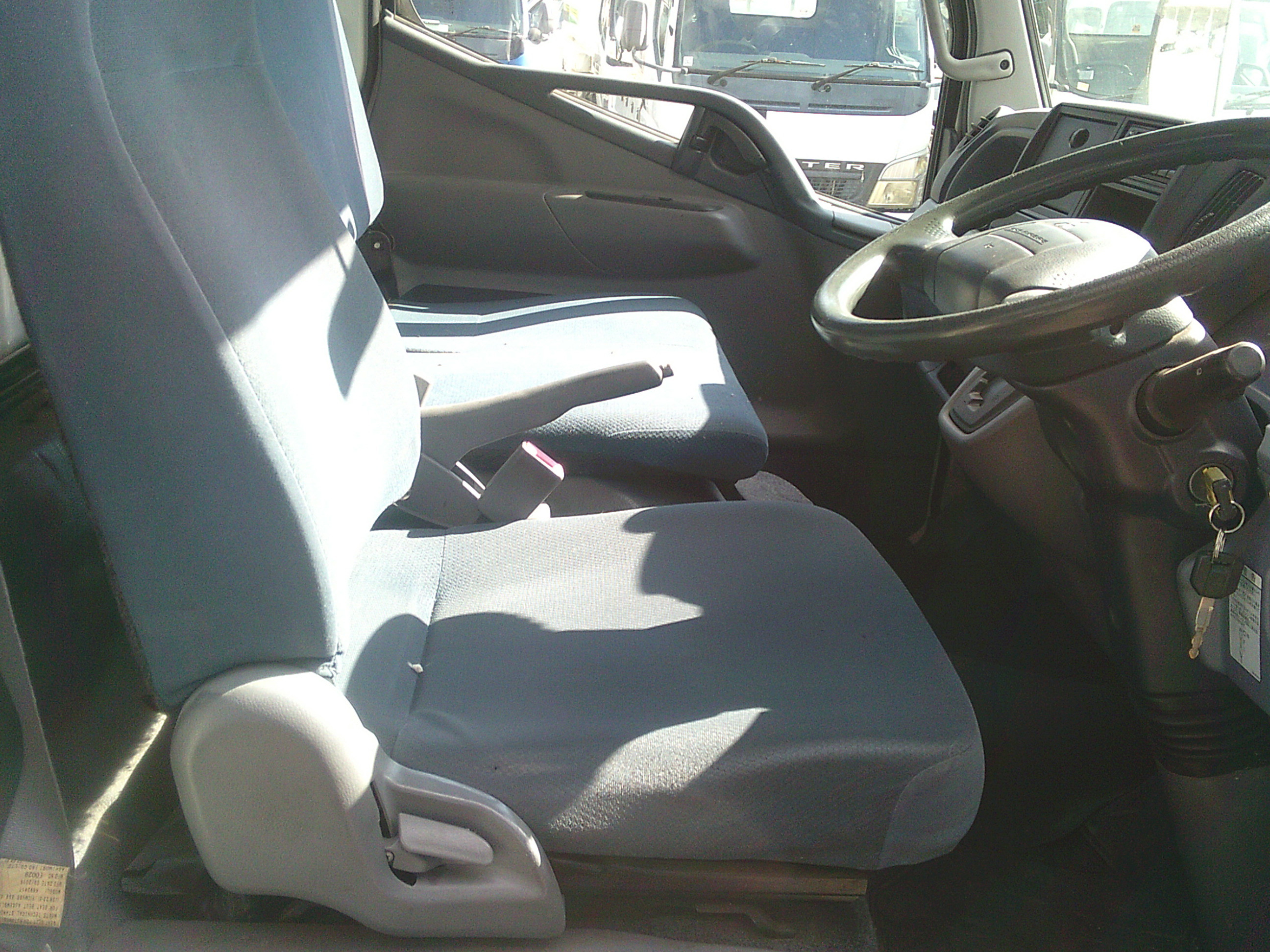 三菱 キャンター TKG-FDA20(4WD)の写真24