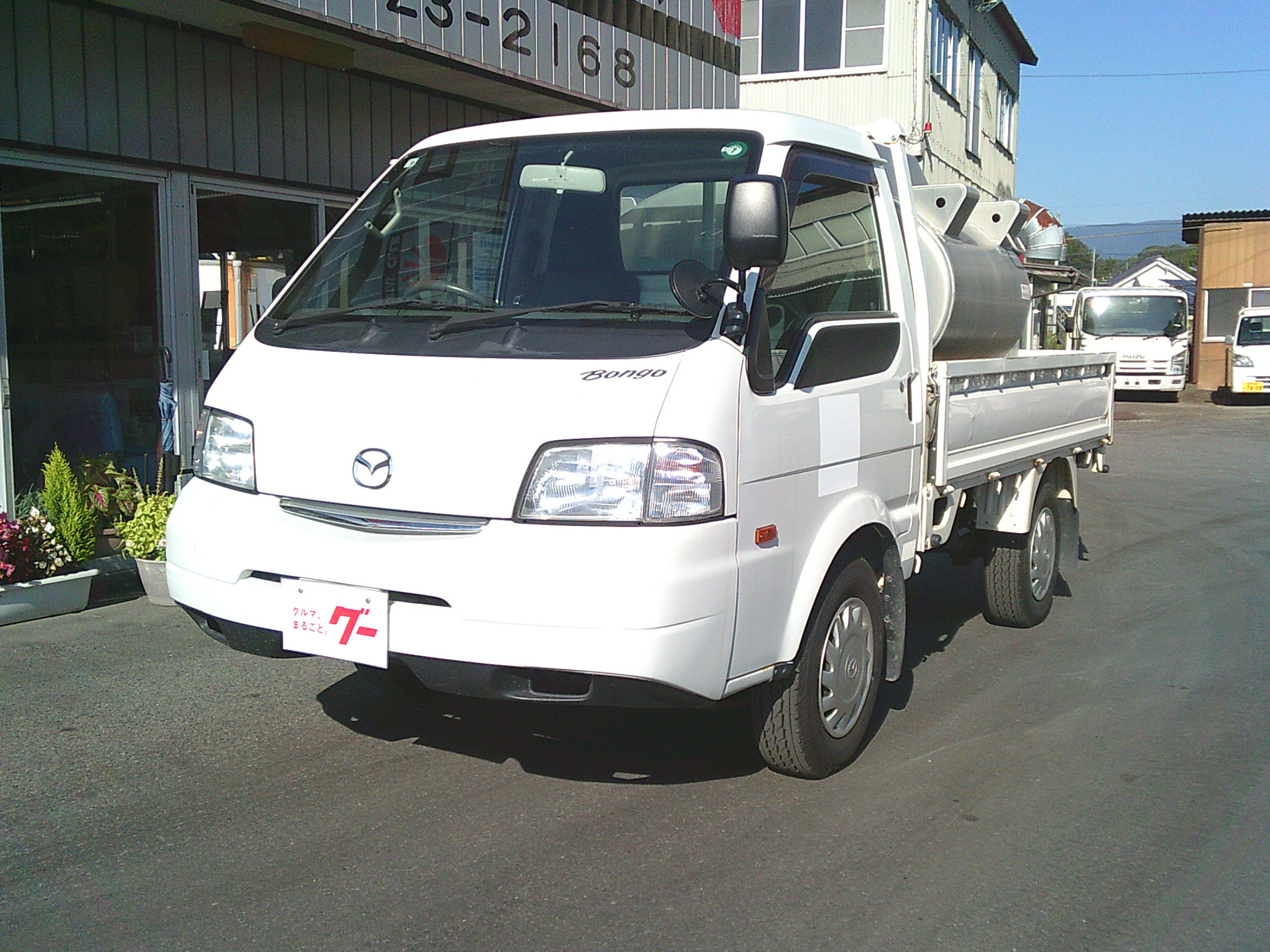 マツダ ボンゴトラック DBF-SLP2L(4WD)の写真1