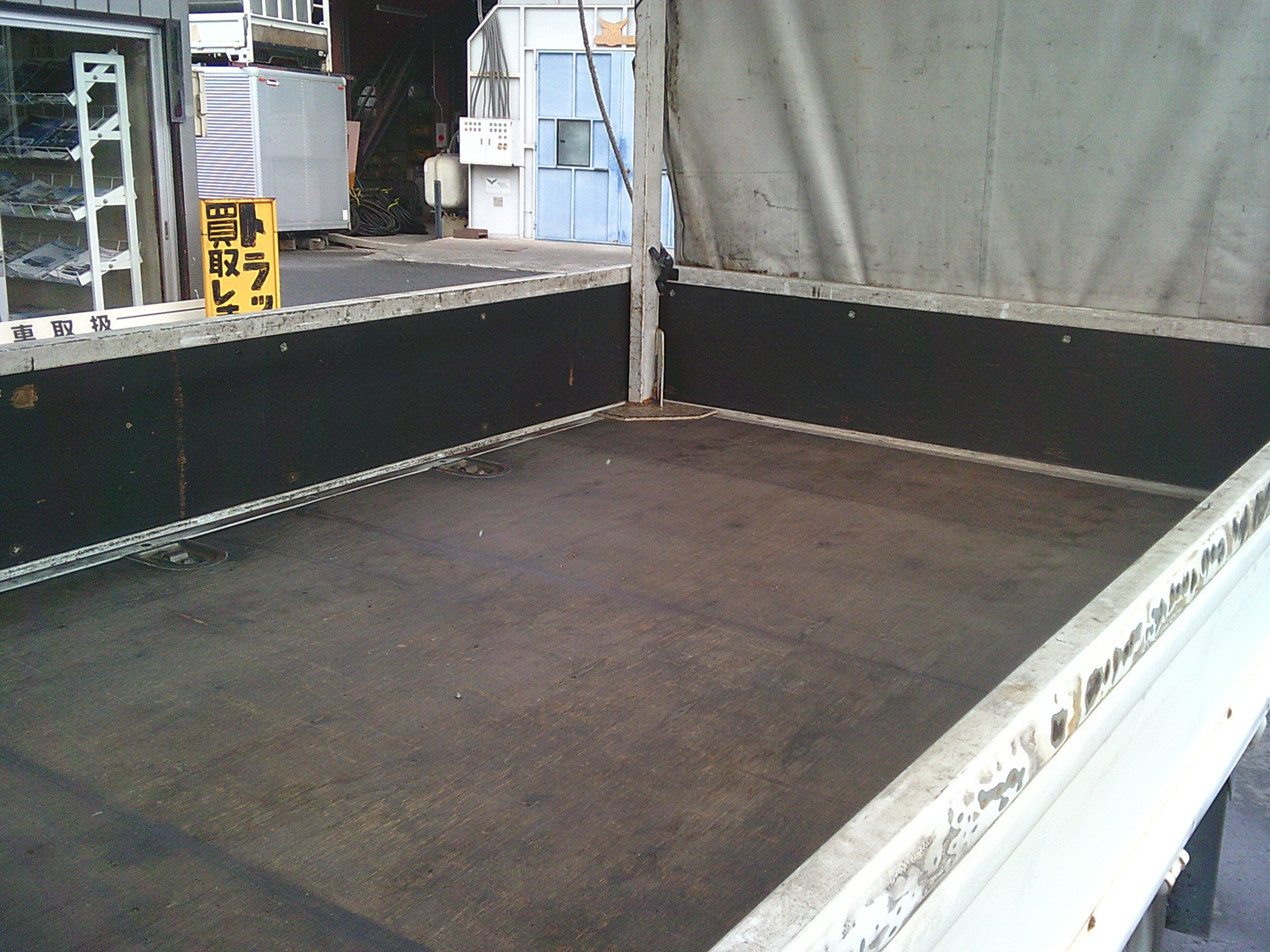 日産 アトラス TKG-SZ5F24(4WD)の写真8