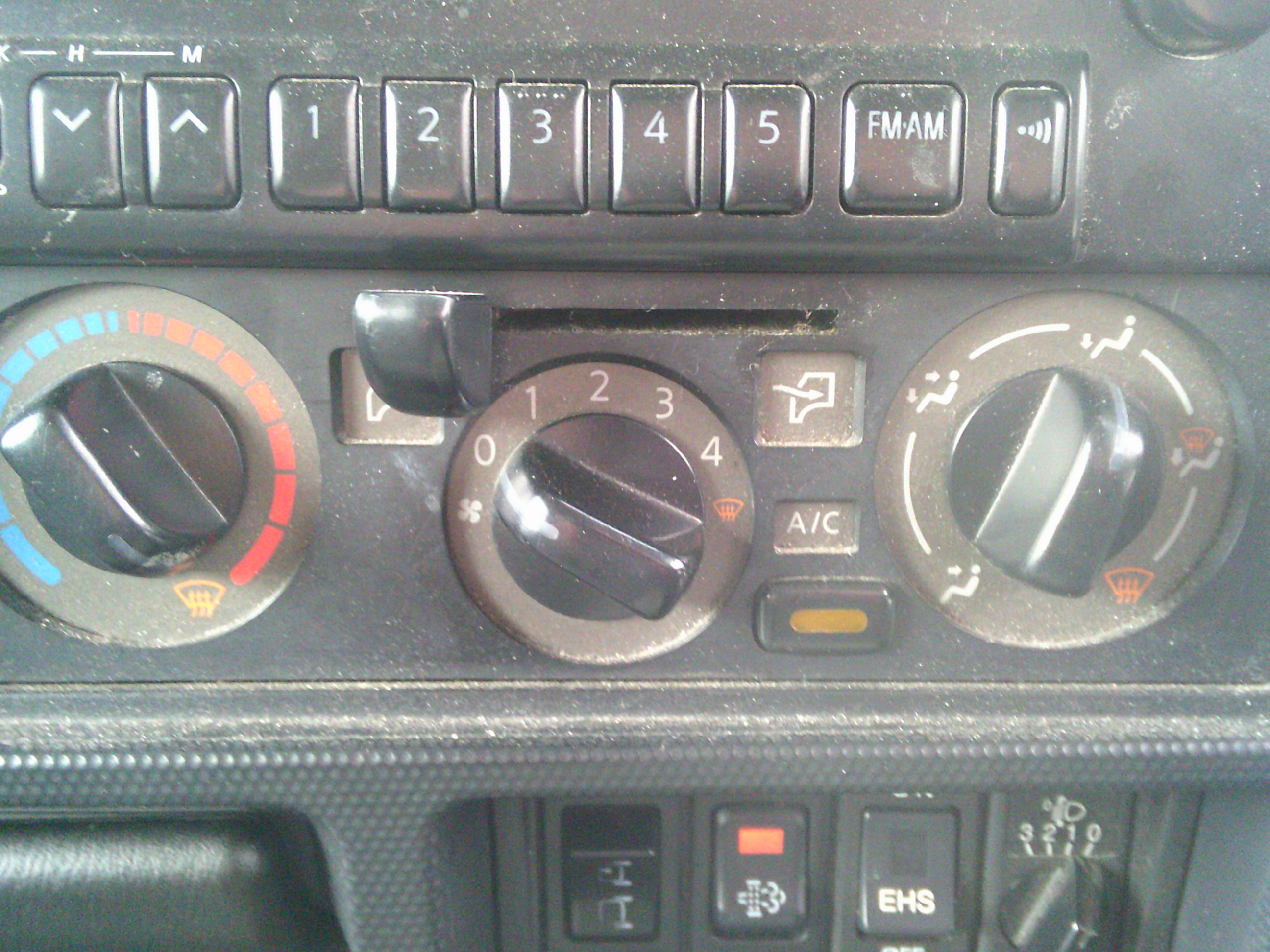 日産 アトラス TKG-SZ5F24(4WD)の写真28