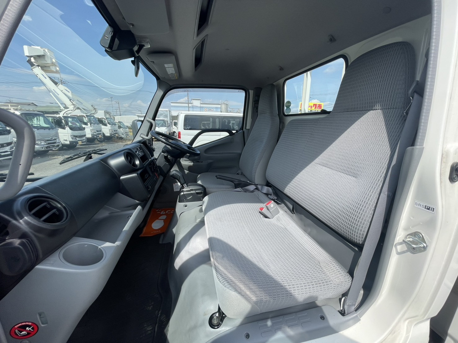 トヨタ ダイナ TPG-XZU645(2WD)の写真25