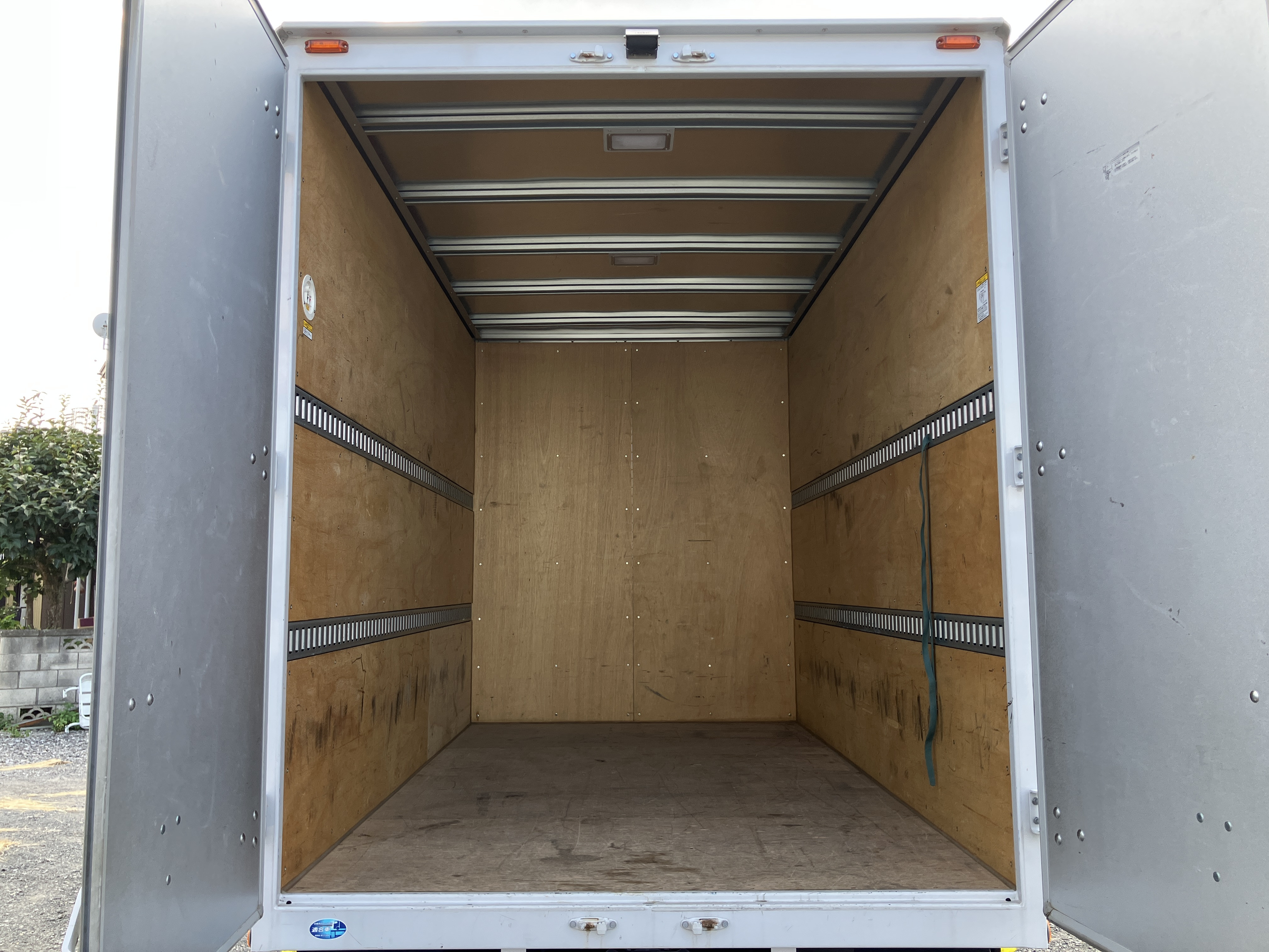 日野 デュトロ 2RG-XZC605M(2WD)の写真4