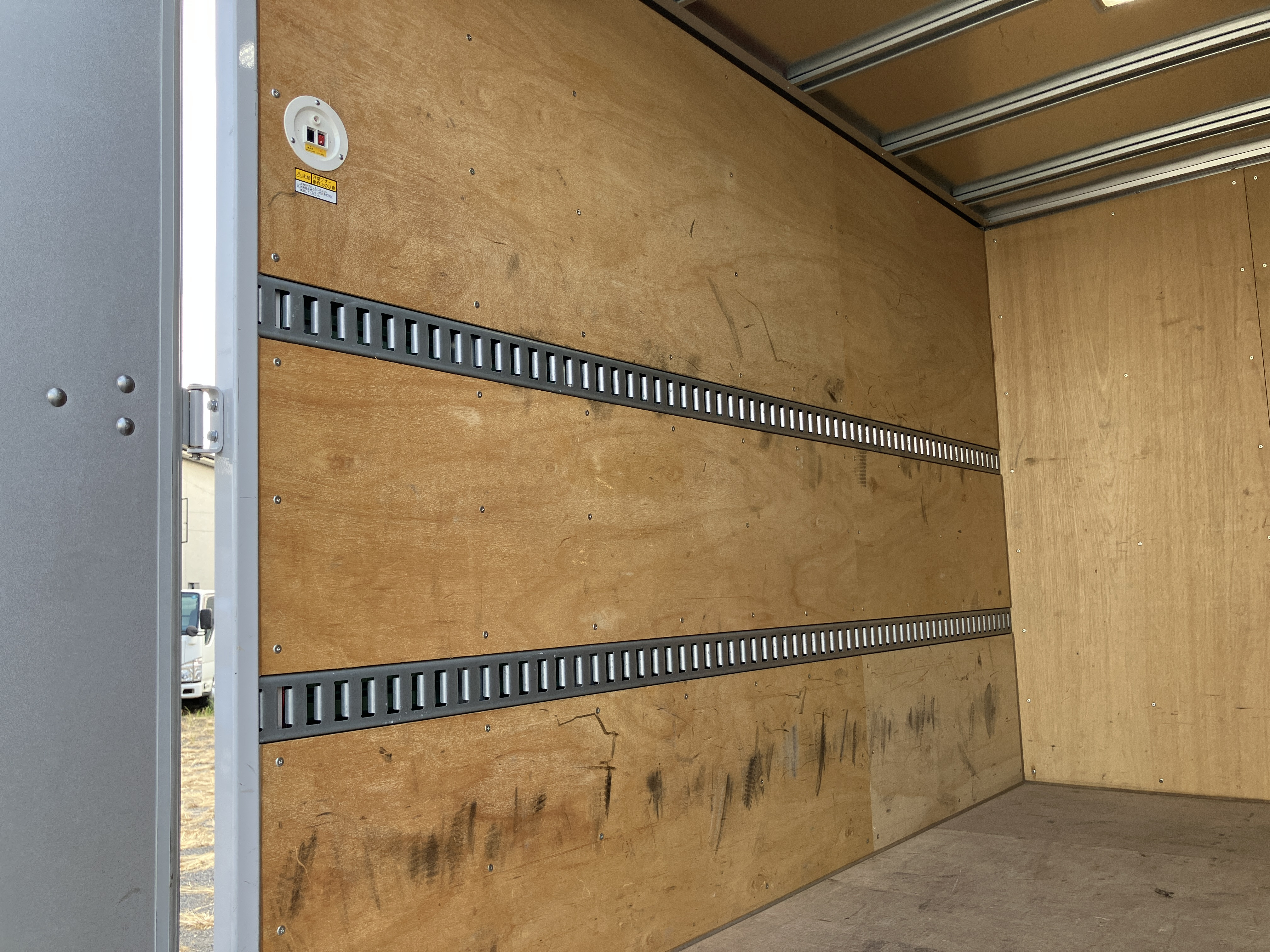 日野 デュトロ 2RG-XZC605M(2WD)の写真20