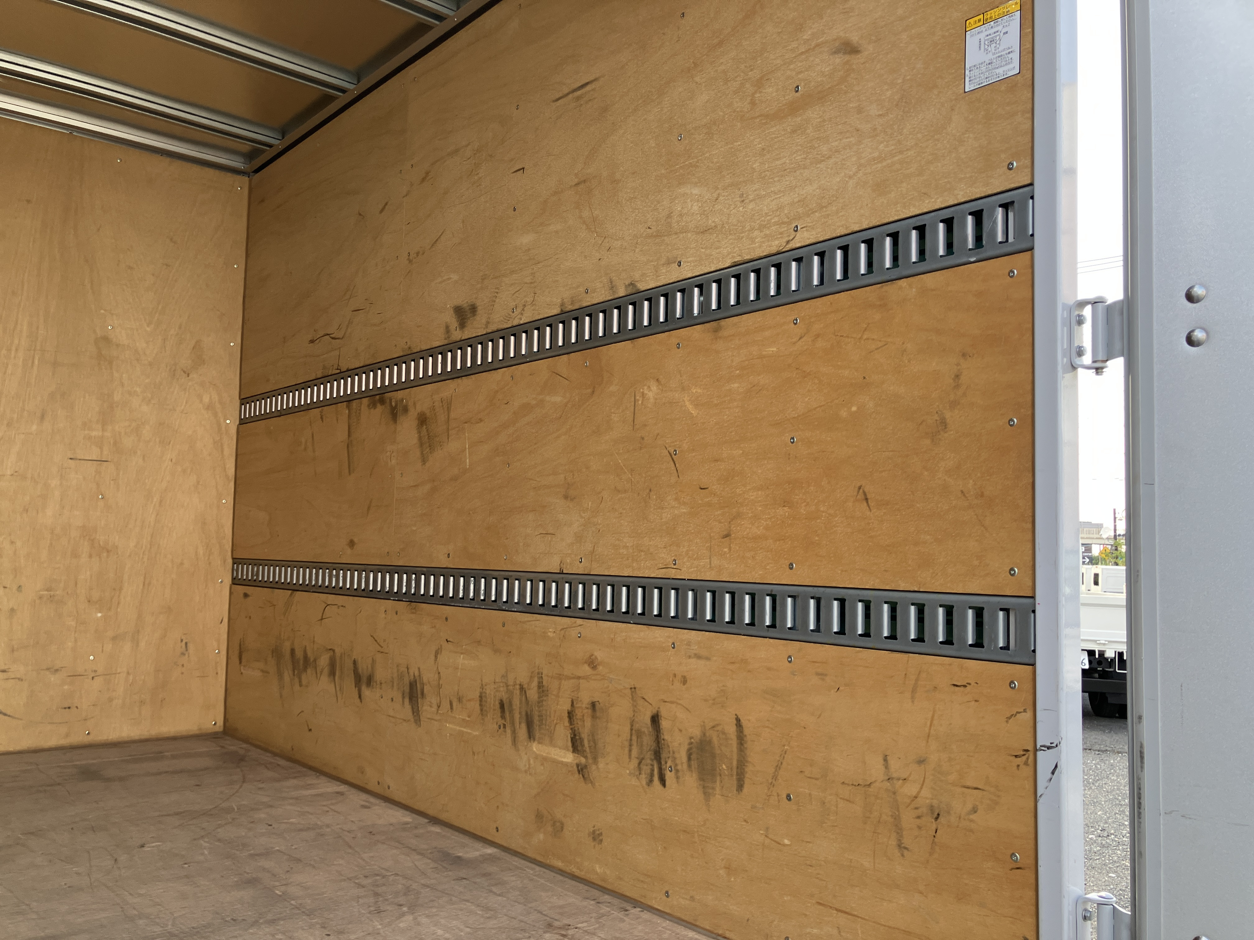 日野 デュトロ 2RG-XZC605M(2WD)の写真21