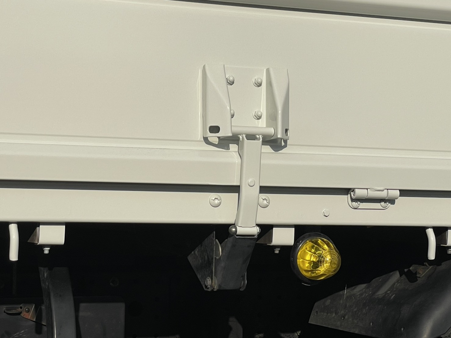 三菱 キャンター TPG-FEB50(2WD)の写真14