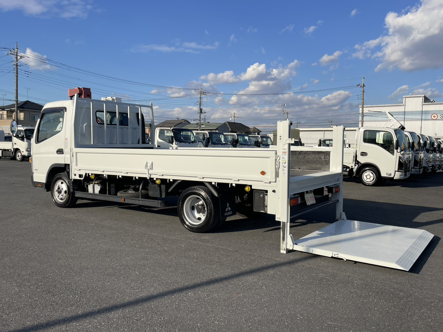 三菱 キャンター TPG-FEB50(2WD)の写真17