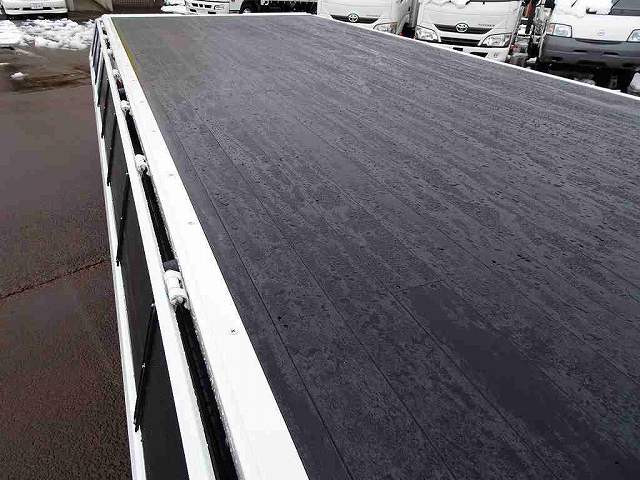 荷台内寸：555×218×40　三方開　左右セイコーラック　横ねた20本(チャンネル増し4本)　リアブル積み加工/アオリピン差し脱着可　ユニック4段 2.9t吊りセルフクレーン付|三菱 ファイター 2KG-FK62FZ(2WD)の写真31