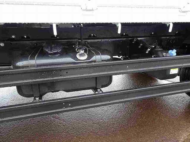 燃料タンク100L　アドブルー|三菱 ファイター 2KG-FK62FZ(2WD)の写真44