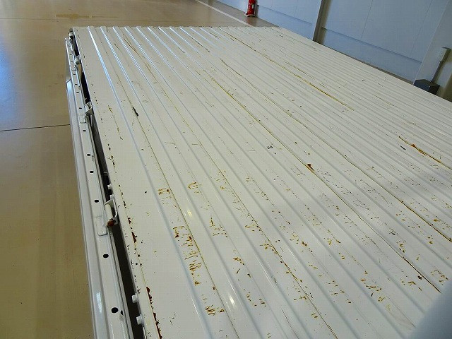 荷台内寸：247×160×37　三方開　スチールボディ　鳥居作業灯1個　リアアオリチェーン2個|マツダ ボンゴトラック ABF-SKP2L(4WD)の写真23