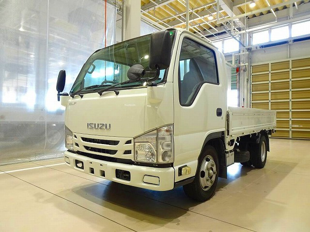 いすゞ エルフ TPG-NJR85A(2WD)の写真1