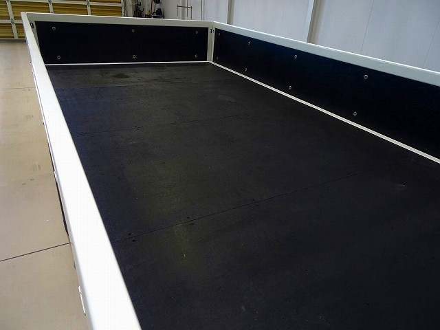 いすゞ エルフ TPG-NJR85A(2WD)の写真23