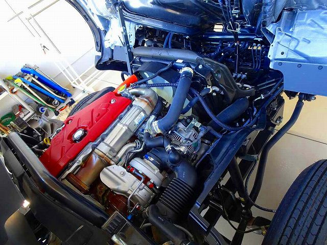 エンジンルーム|日野 デュトロ 2KG-XZU720M(2WD)の写真32