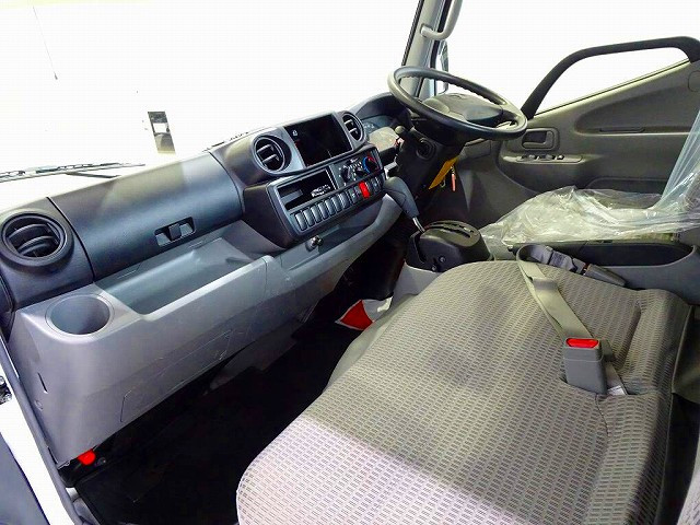 AC　PS　PW　SRS　ABS　キーレス　ETC　ドライブレコーダー　フォグランプ|トヨタ ダイナ LDF-KDY281(4WD)の写真7