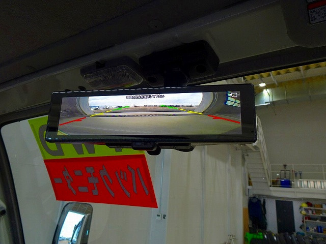 ルームミラー式バックモニター|いすゞ エルフ 2PG-NKS88AD(4WD)の写真12