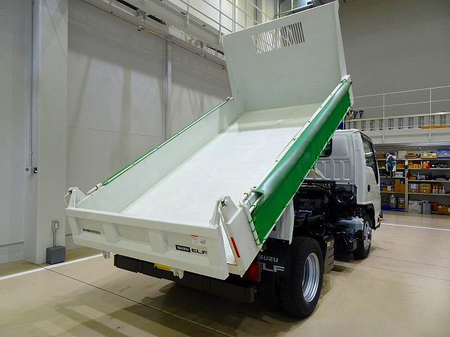 お問合せ管理No.B669 R6 エルフ 2t 4WD(切替式) FFL 強化ダンプ|いすゞ エルフ 2PG-NKS88AD(4WD)の写真23