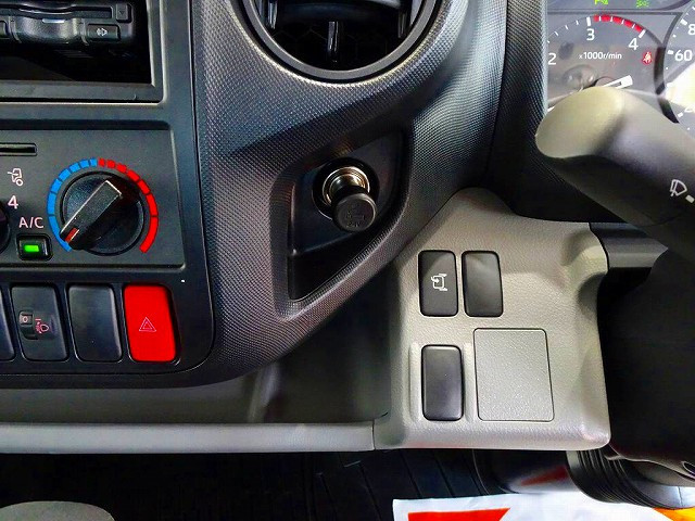 日野 デュトロ 2KG-XZU722M(2WD)の写真12