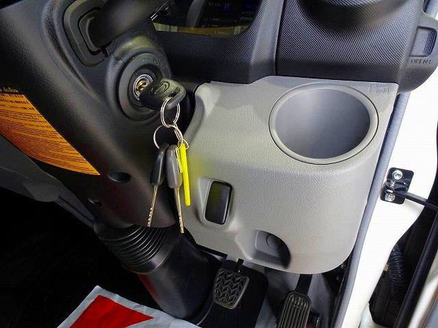 日野 デュトロ 2KG-XZU722M(2WD)の写真20