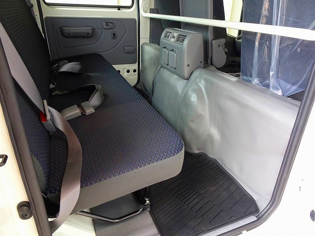 Wキャブ 7人乗り PW(フロント/リア) リアヒーター/クーラー付|日野 デュトロ 2KG-XZU722M(2WD)の写真23