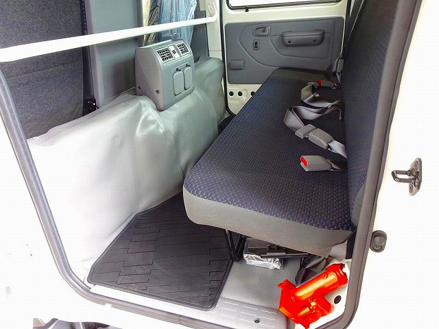 Wキャブ 7人乗り PW(フロント/リア) リアヒーター/クーラー付|日野 デュトロ 2KG-XZU722M(2WD)の写真25