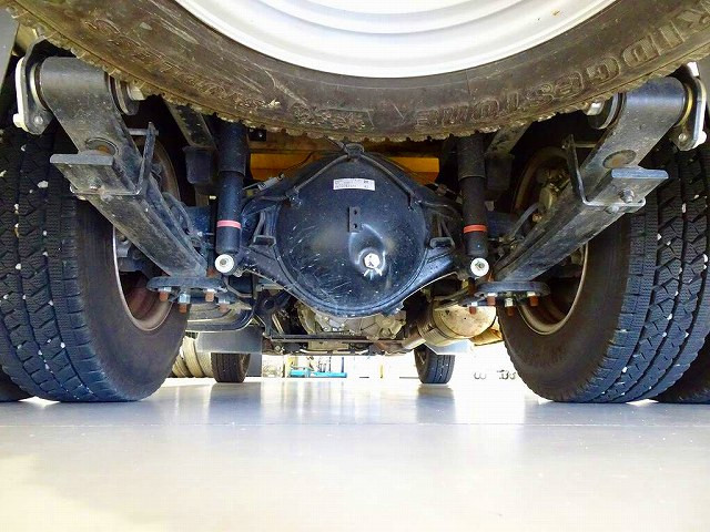 三菱 キャンター 2TG-FDA00(4WD)の写真33