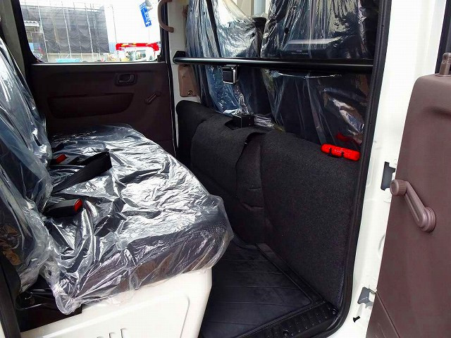 Wキャブ 6人乗り PW(フロントのみ) リアヒーター付|三菱 キャンター 2RG-FBA20(2WD)の写真21