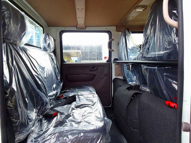 Wキャブ 6人乗り PW(フロントのみ) リアヒーター付|三菱 キャンター 2RG-FBA20(2WD)の写真22