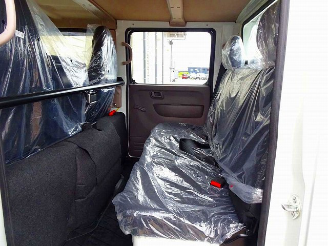 Wキャブ 6人乗り PW(フロントのみ) リアヒーター付|三菱 キャンター 2RG-FBA20(2WD)の写真24