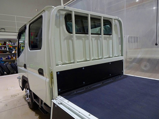 荷台内寸:209×161×38 三方開 垂直パワーゲート 600kg 極東開発/V601C-4MKT2 長:87cm/有効長:74cm 幅:157cm 左右リア支柱PGスイッチ|三菱 キャンター 2RG-FBA20(2WD)の写真29