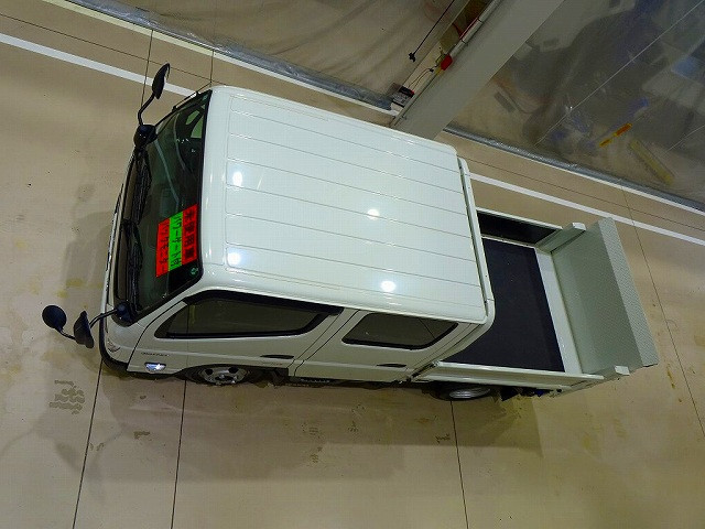 三菱 キャンター 2RG-FBA20(2WD)の写真39