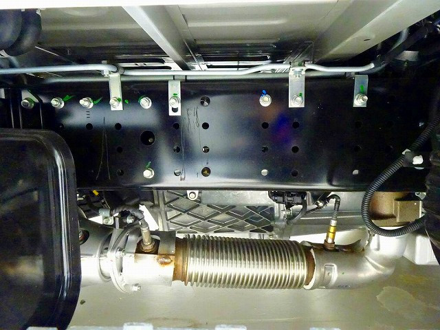 三菱 キャンター 2RG-FBA20(2WD)の写真47