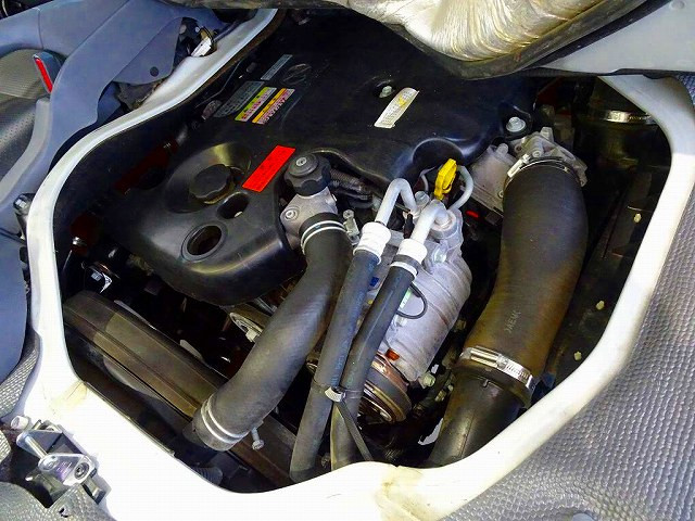 エンジンルーム|いすゞ エルフ TRG-NHS85A(4WD)の写真34