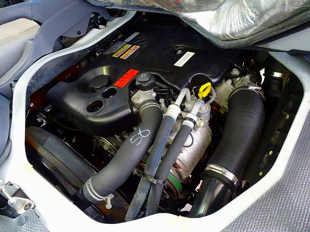 エンジンルーム|いすゞ エルフ TRG-NHS85A(4WD)の写真39