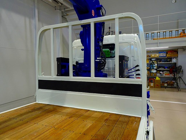 荷台内寸:286×179×38 三方開 床板アピトン張り替え 左右セイコーラック タダノ4段 2.6t吊りクレーン付|日野 デュトロ 2RG-XZU645M(2WD)の写真27