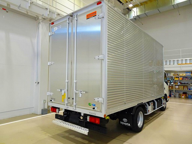 お問合せ管理No.F202　R2 ダイナ 2t FJL 標準ロング アルミバン|トヨタ ダイナ 2RG-XZU655(2WD)の写真3