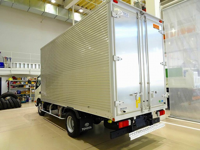 お問合せ管理No.F202　R2 ダイナ 2t FJL 標準ロング アルミバン|トヨタ ダイナ 2RG-XZU655(2WD)の写真4