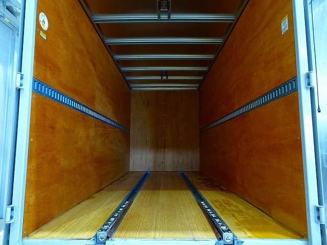 荷台内寸：450×177×210　トランテックス/V027G7201　リア観音扉　ラッシングレール1段(100cm)　ジョロダーレール2列/ジョロダー付　荷室灯2個|トヨタ ダイナ 2RG-XZU655(2WD)の写真23