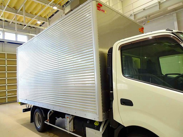 荷台内寸:450×208×211 トランテックス R観音扉 左サイドスライドドア(195cm/123cm) ラッシングレール2段(60cm/120cm)/ベルト2個 荷室LED灯2個|日野 デュトロ 2PG-XZU712M(2WD)の写真27