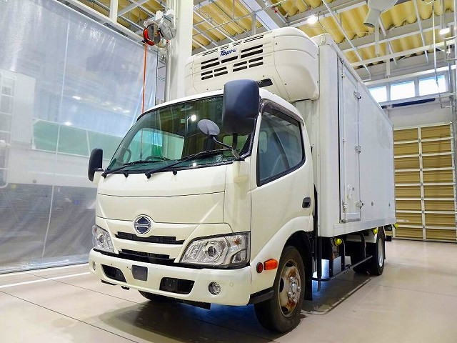 日野 デュトロ 2RG-XZU655M(2WD)の写真1