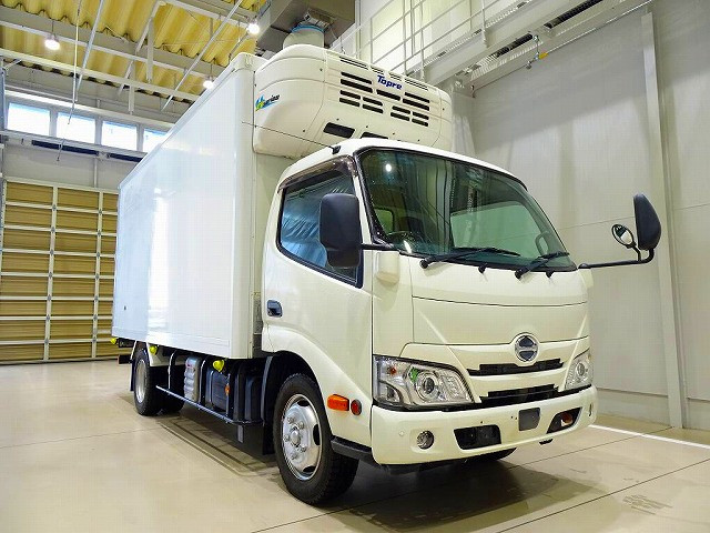 日野 デュトロ 2RG-XZU655M(2WD)の写真2