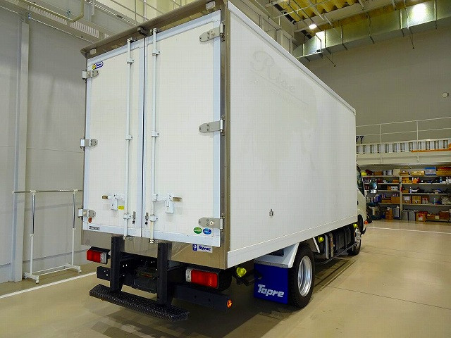 日野 デュトロ 2RG-XZU655M(2WD)の写真3