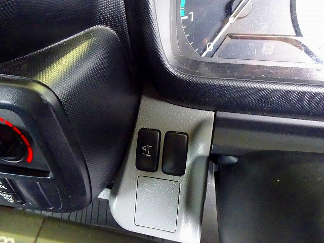 日野 デュトロ 2RG-XZU655M(2WD)の写真12