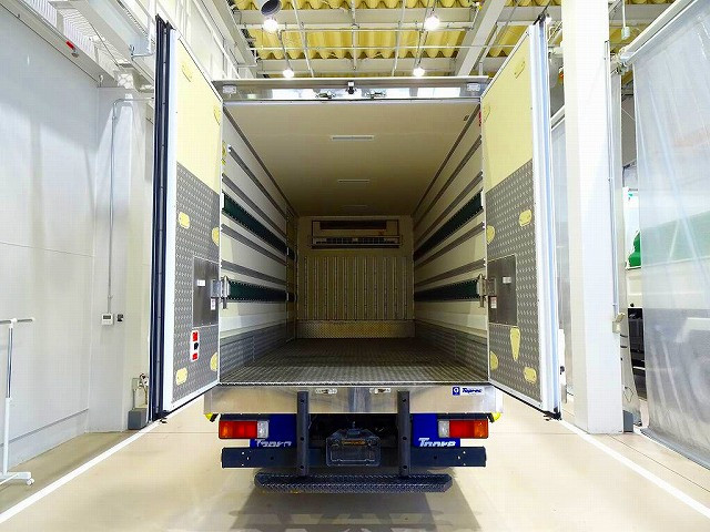 日野 デュトロ 2RG-XZU655M(2WD)の写真20