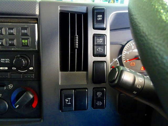 いすゞ エルフ SKG-NPR85AN(2WD)の写真12