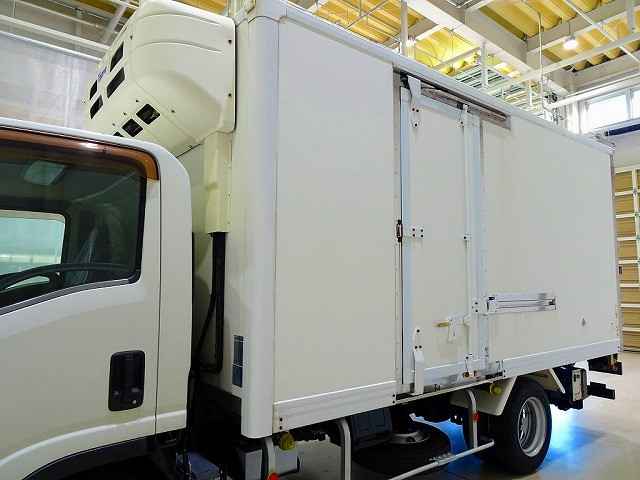 左サイドスライドドア(82cm/181cm)|いすゞ エルフ SKG-NPR85AN(2WD)の写真30