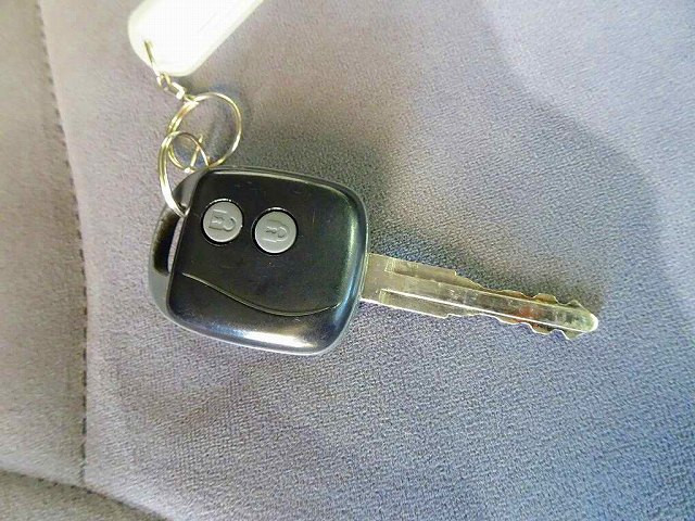 いすゞ エルフ SKG-NPR85AN(2WD)の写真48