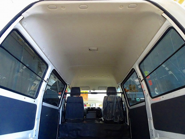 2人乗り 5ドア　リアガラス三面スモーク貼り リアガラス熱線|日産 バネットバン ABF-SKP2MN(4WD)の写真28
