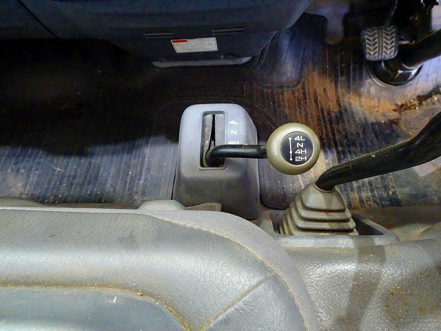 日産 バネットトラック ABF-SKP2LN(4WD)の写真11